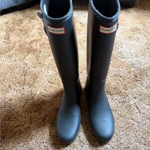 Hunter Tall Black Rain Boots W7